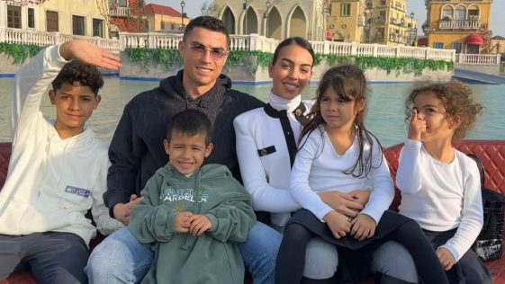 Ronaldo's Grand Suite at the Four Seasons: A Look Inside 1 Cristiano Ronaldo family in Saudi Arabia